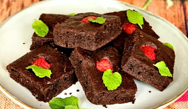 Raspberry Keto Brownies