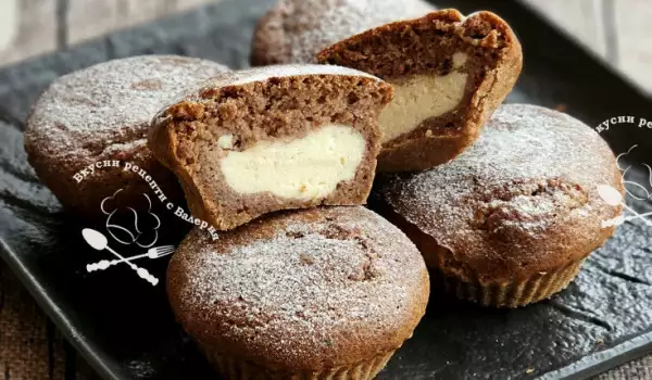 Cocoa Keto Cheesecake Muffins