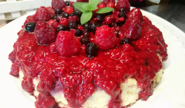 Keto Cheesecake with Berries