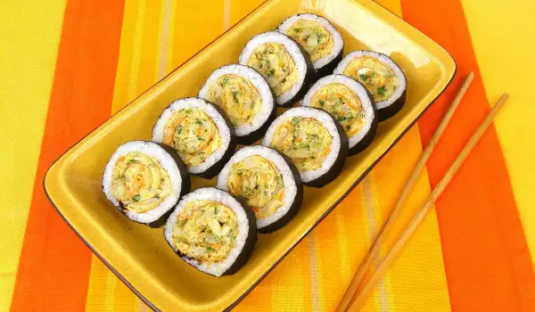 Korean Kimbap with Egg Roll and Vegetables