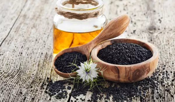 Black cumin and oil