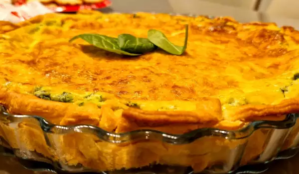 Spinach, Cheddar and Emmental Quiche