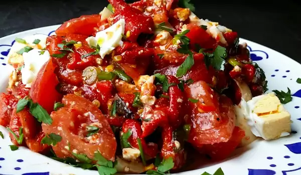 Roasted Pepper and Egg Salad