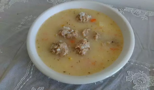 Traditional Meatball Soup