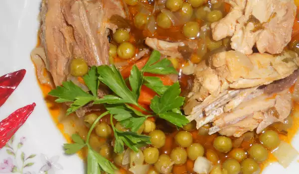 Hen Stew with Peas and Carrots