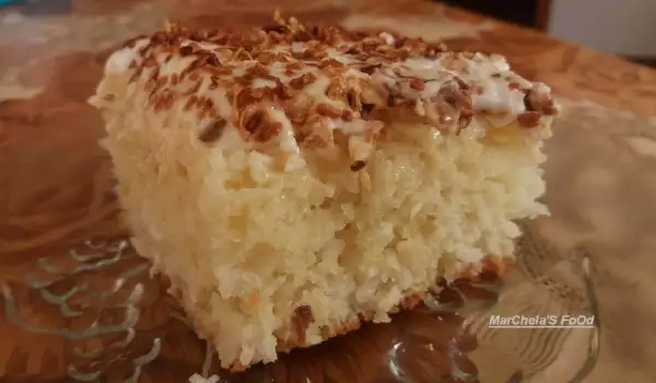 Raffaello Coconut Cake