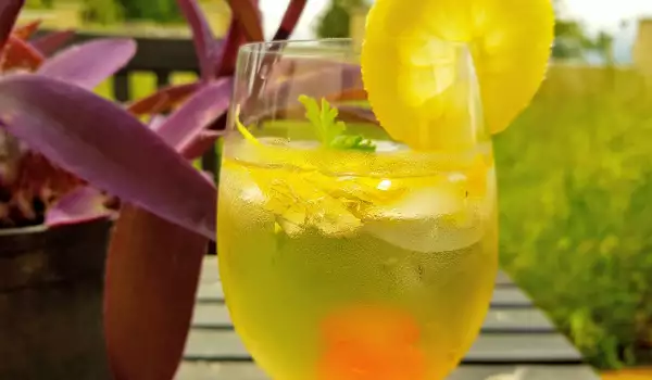 Exotic Cocktail with White Wine