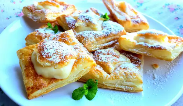 Puff Pastries with Custard