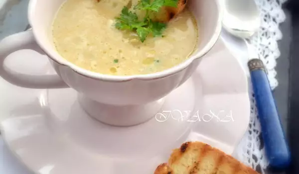Cream Soup with Chickpeas and White Mussels