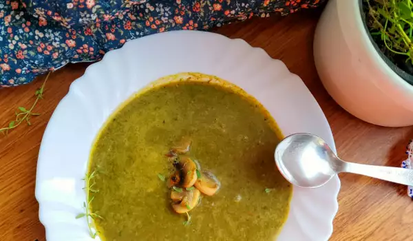 Spinach and Mushroom Cream Soup