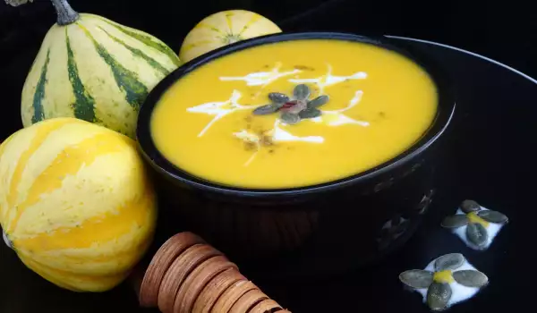 Aromatic Pumpkin Cream Soup