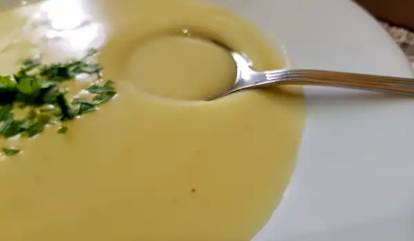 Creamy Cauliflower Leek Soup