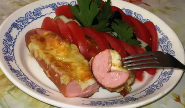 Frankfurters with Processed Cheese