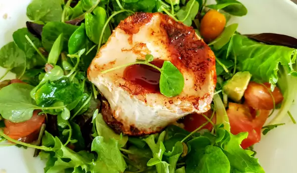 Watercress and Goat Cheese Salad