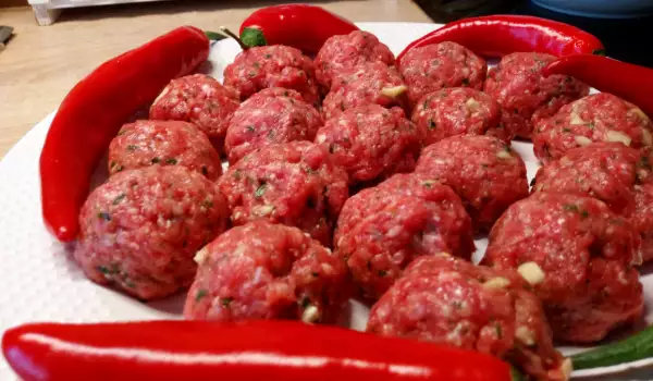 Which Minced Meat are the Best Meatballs Made from?
