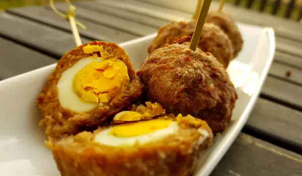 Meatballs Stuffed with Quail Eggs