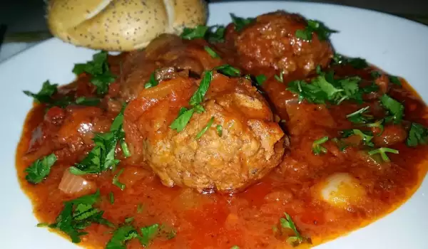Oven-Baked Meatballs with Sauce