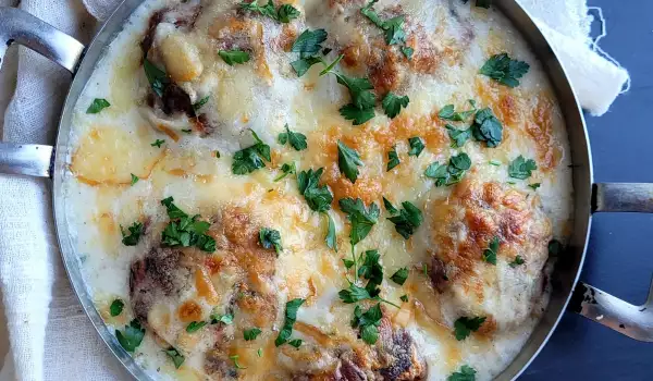 Cheesy Bechamel Covered Meatballs