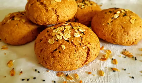 Light Bread Buns with Oats