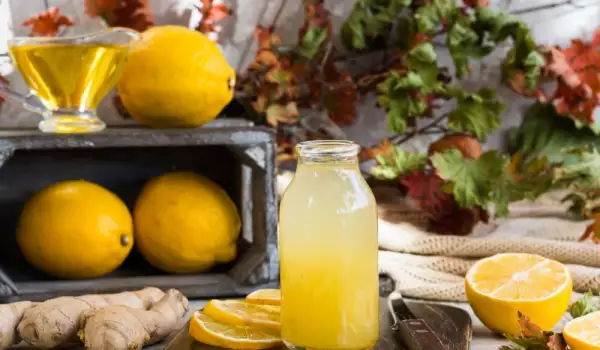 Ginger water with lemon