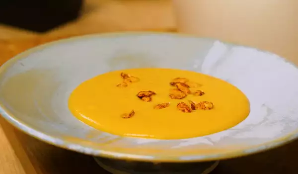 Red Lentil and Sweet Potato Cream Soup