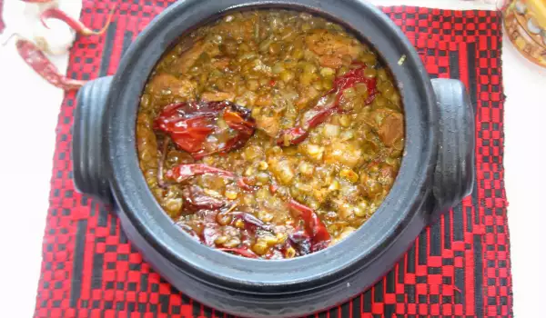 Lentils with Pork in a Guvec