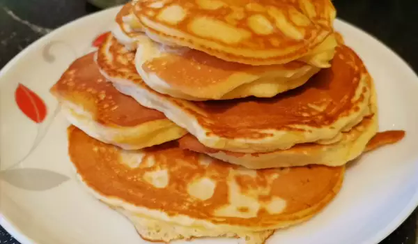 Easy and Delicious American Pancakes