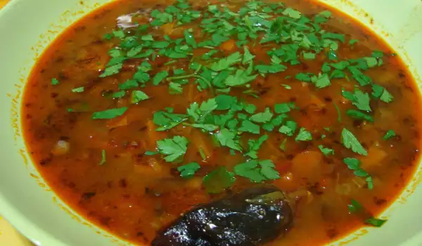 Lentil Soup with Garlic and Olive Oil