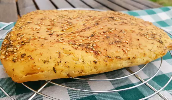 Lebanese Flatbread with a Herb Crust (Mankoush)