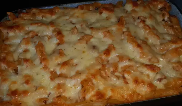 Oven-Baked Bolognese Pasta