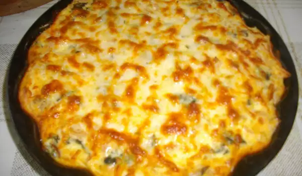 Macaroni with Minced Meat and Spinach
