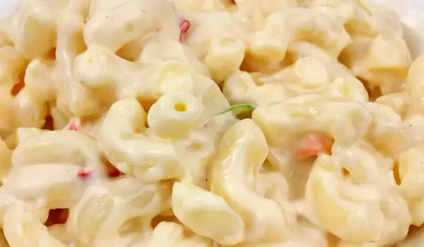 Macaroni Salad with Mayonnaise