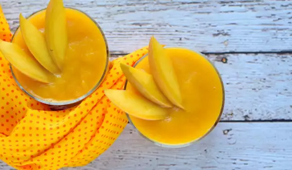 Mango Juice - How to Make it and Why Should we Drink it