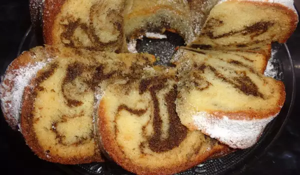Marble Cake with Chocolate