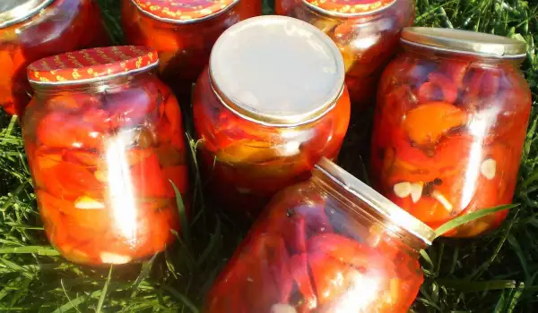 Marinated Bell Peppers in Jars