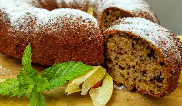 Butter Cake with Zucchini, Dates and Walnuts