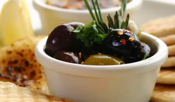 Spicy Marinated Olives