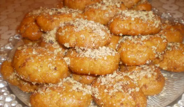 Melomakarona with Honey and Walnuts