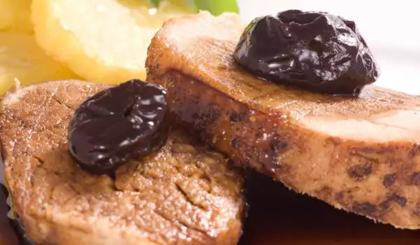 Pork Chops with Plums