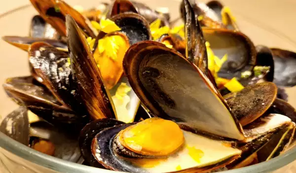 French-Style Mussels