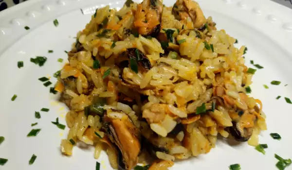 Easy Pilaf with Mussels and Basmati Rice