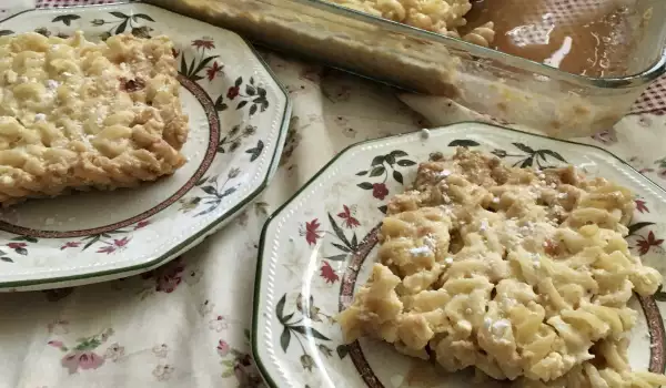 Oven-Baked Macaroni with Ice Cream