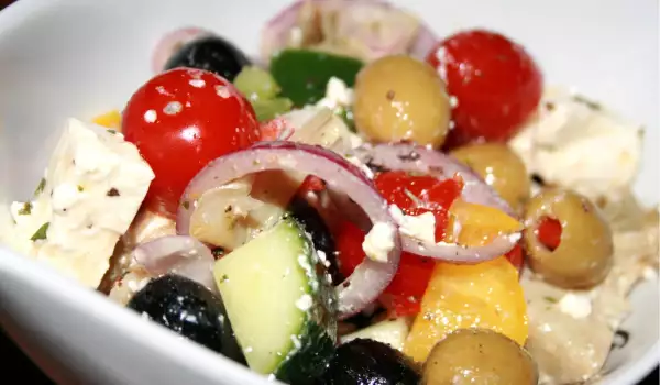 Salad with Marinated Feta Cheese