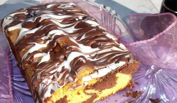 Marble Cake with Cocoa