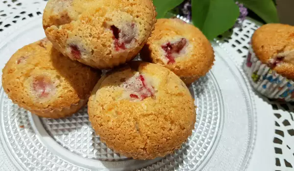 Almond Flour Strawberry Muffins