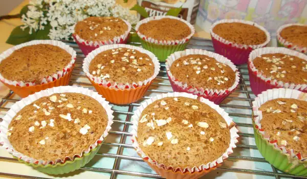 Muffins with Carrots and Apples