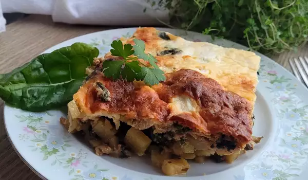 Moussaka with Spinach and Minced Meat