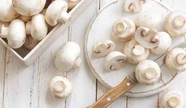 How and How Long are Mushrooms Boiled for?