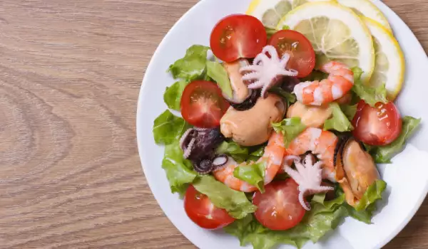 Salad with Mussels