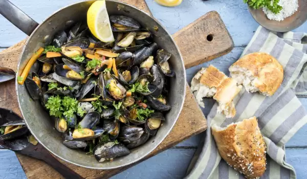 What Do Mussels Contain?